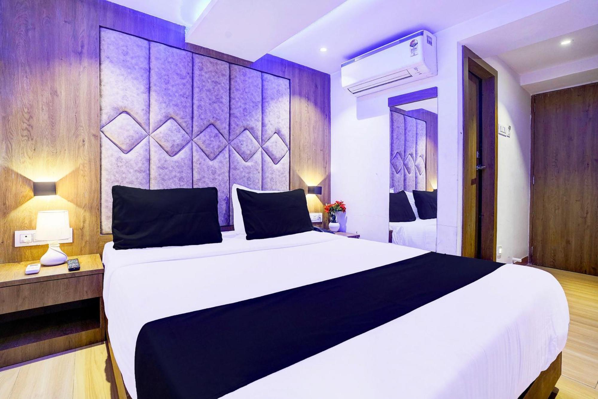 Super Hotel O Sakinaka Andheri Kurla Road Bombay Exterior foto